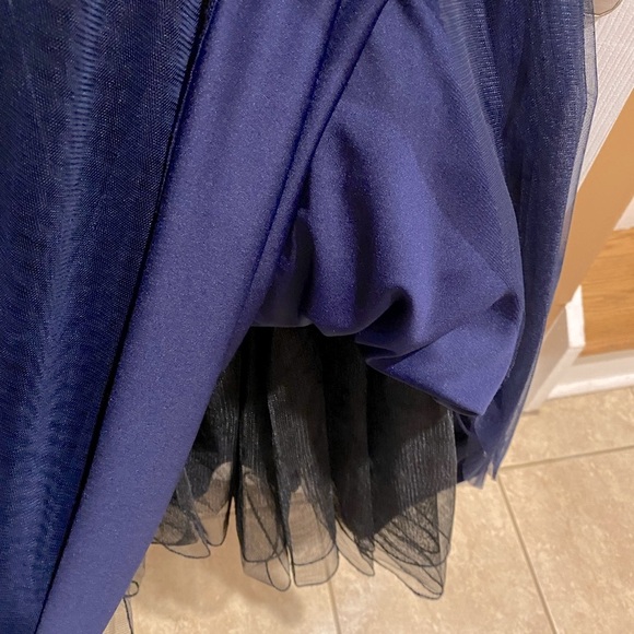 Prom dress, floor length gown - Picture 8 of 10